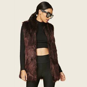 Shaggy Mink Faux Fur Vest sz M Burgundy Brown Cable Knit Back